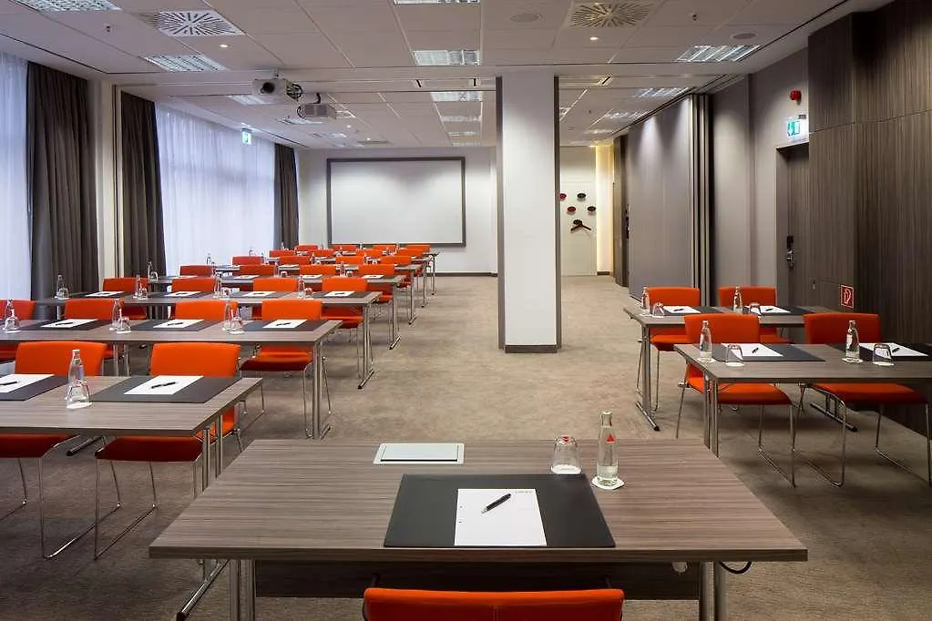 Lindner Hotel Frankfurt Hochst フランクフルト