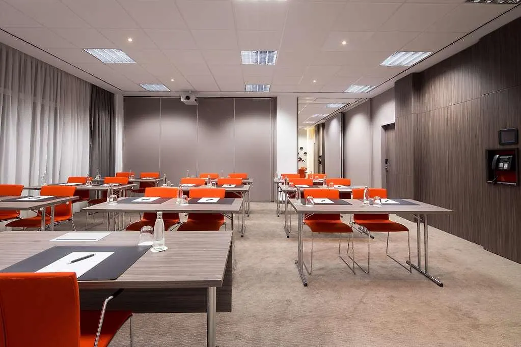 Lindner Hotel Frankfurt Hochst フランクフルト