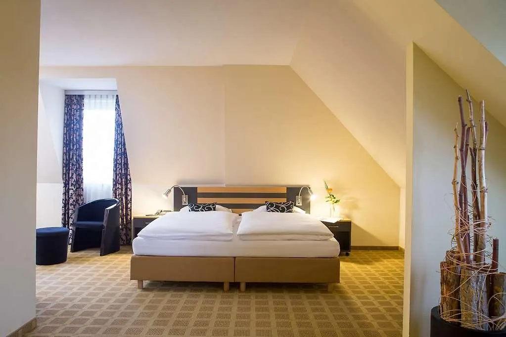 Lindner Hotel Frankfurt Hochst フランクフルト