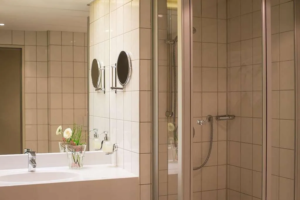 Lindner Hotel Frankfurt Hochst フランクフルト