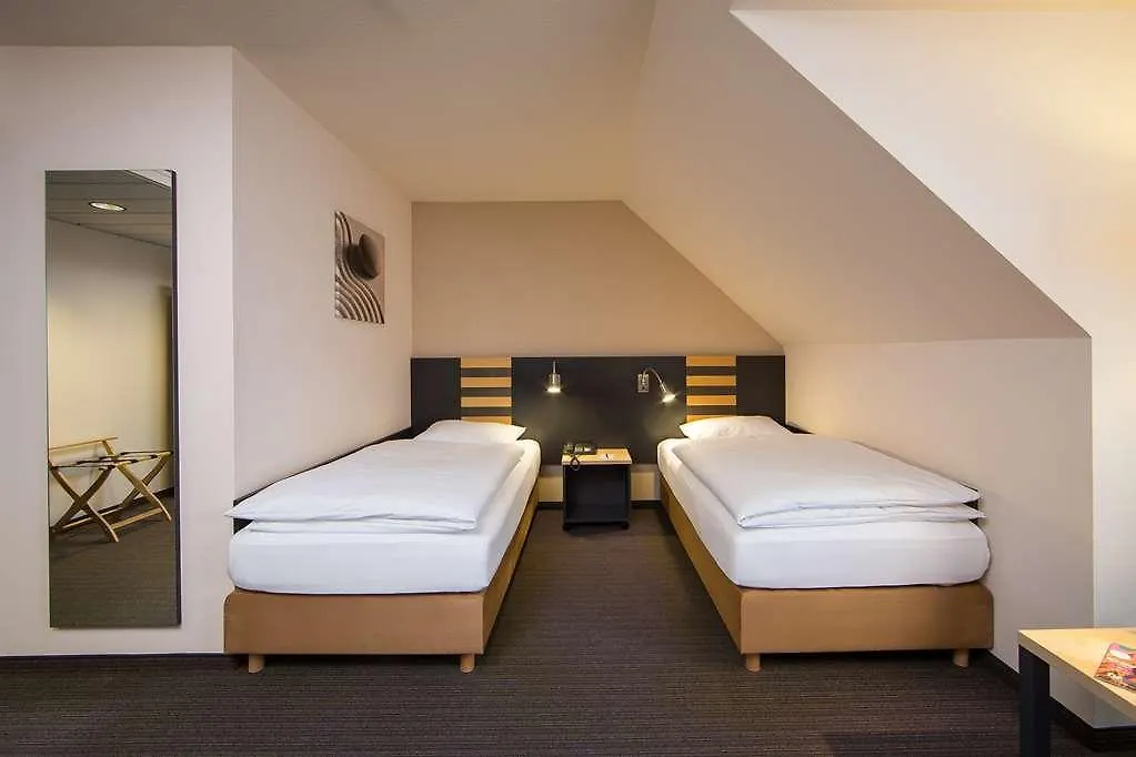 Lindner Hotel Frankfurt Hochst フランクフルト