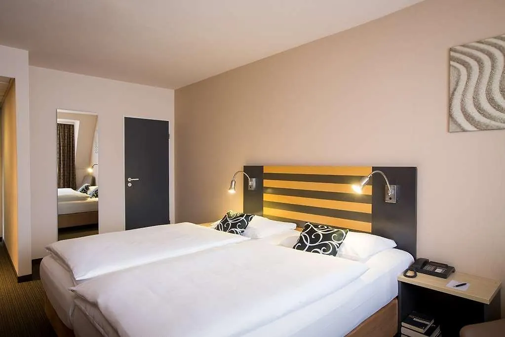 Lindner Hotel Frankfurt Hochst フランクフルト