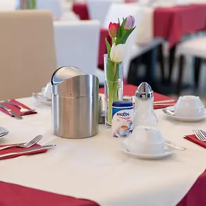 3* Отель Trip Goethe Messe